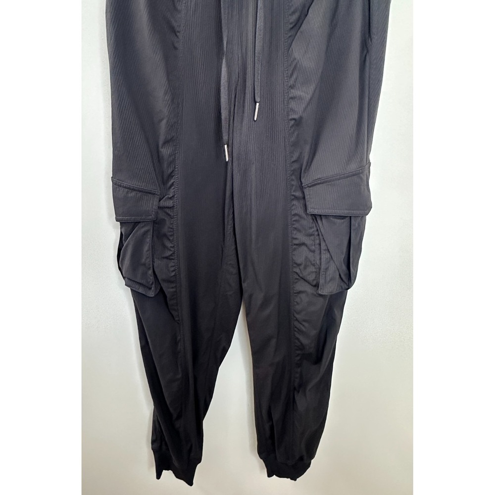Lululemon Dance Studio Relaxed-Fit Mid-Rise Cargo Jogger Pants Black Size Small - Picture 6 of 11